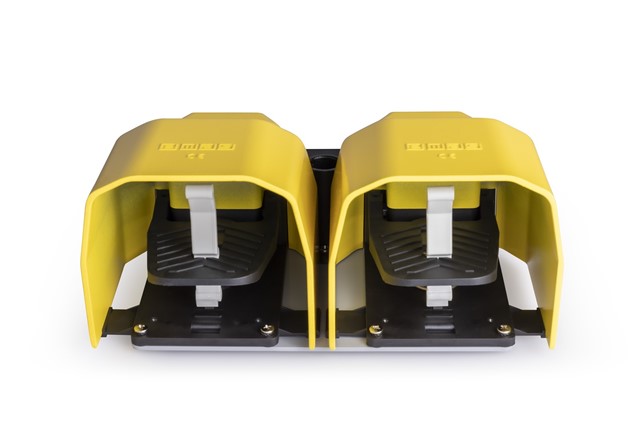 PDK Series Metal Protection 2*(1NO+1NC)+(1NO+1NC) with Hole for Metal Bar Double Step Double Yellow Plastic Foot Switch
